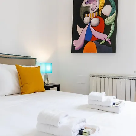 Iflat Spanish Steps Elegant & Spacious * רומא